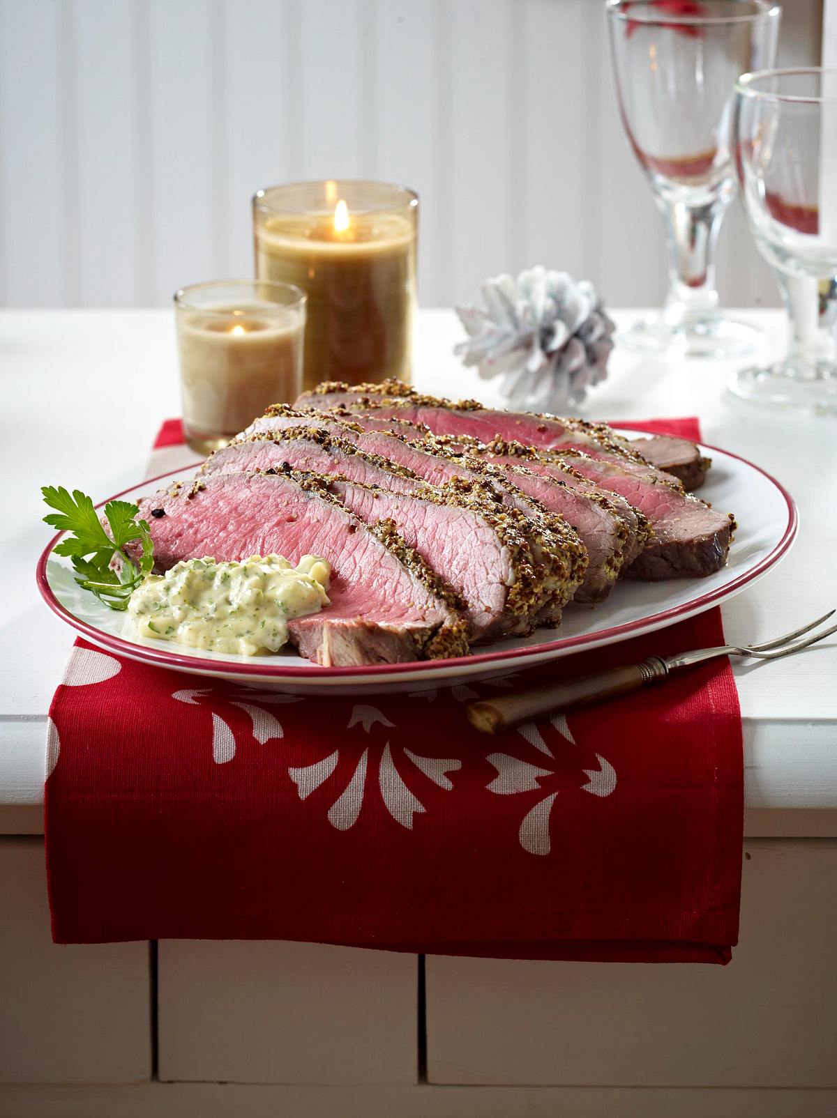 Roastbeef mit Senf-Pfeffer-Kruste Rezept