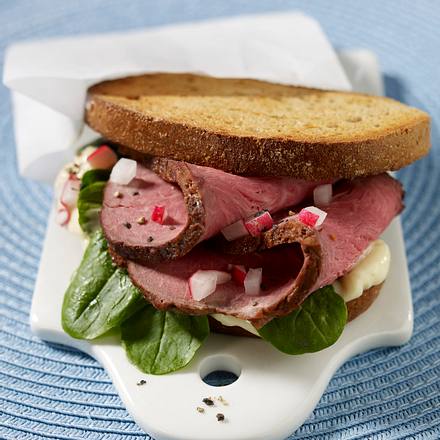 Roastbeef-Sandwich mit Radieschen Rezept