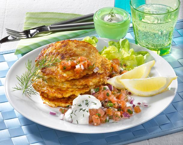 Rösti mit Lachstatar Rezept Rösti mit Lachstatar Rezept