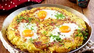 Rösti mit Spiegelei - Foto: LECKER @ Bauer Media Group Rösti mit Spiegelei - Foto: LECKER @ Bauer Media Group