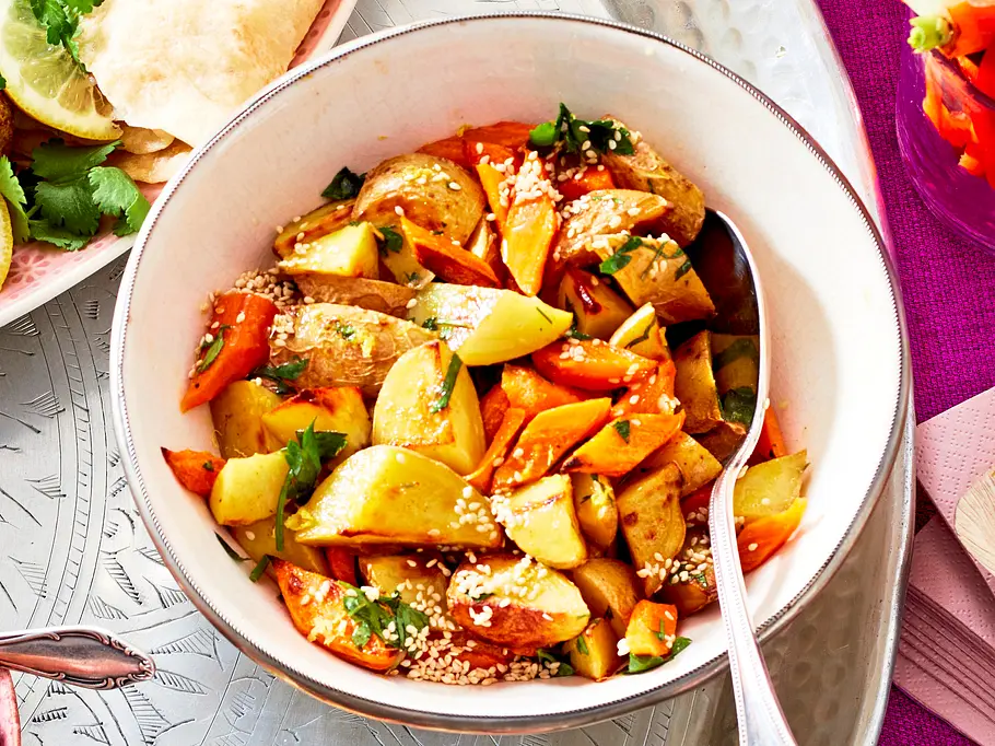 Röstkartoffel-Möhren-Salat Rezept Röstkartoffel-Möhren-Salat Rezept