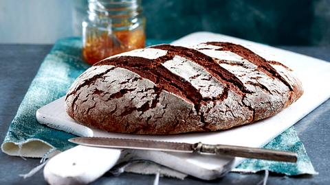 Roggen-Sauerteigbrot Rezept - Foto: House of Food / Bauer Food Experts KG