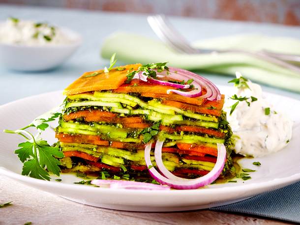 Rohe Salatlasagne Rezept Rohe Salatlasagne Rezept