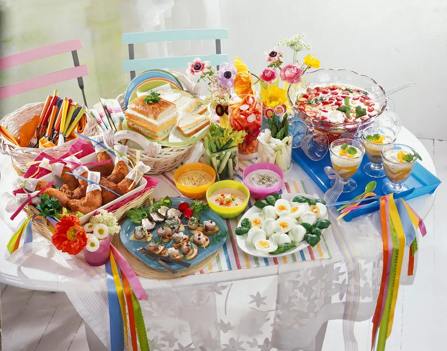 Rohkost mit drei Dips Rezept Rohkost mit drei Dips Rezept