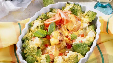 Romanesco-Gratin mit Medaillons Rezept - Foto: House of Food / Bauer Food Experts KG
