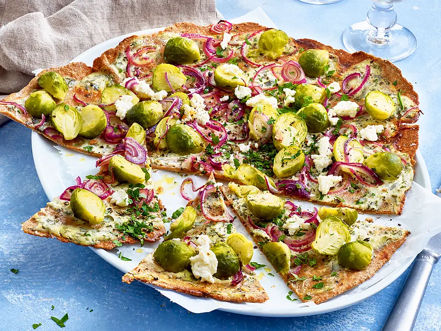 Rosenkohl-Flammkuchen Rezept Rosenkohl-Flammkuchen Rezept