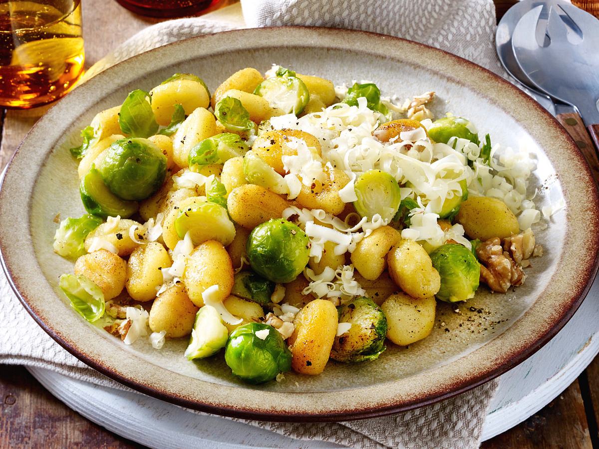 Rosenkohl-Gnocchi-Pfanne Rezept