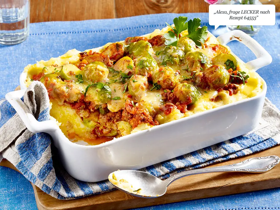 Rosenkohl-Hack-Auflauf auf Kartoffelpüree Rezept Rosenkohl-Hack-Auflauf auf Kartoffelpüree Rezept