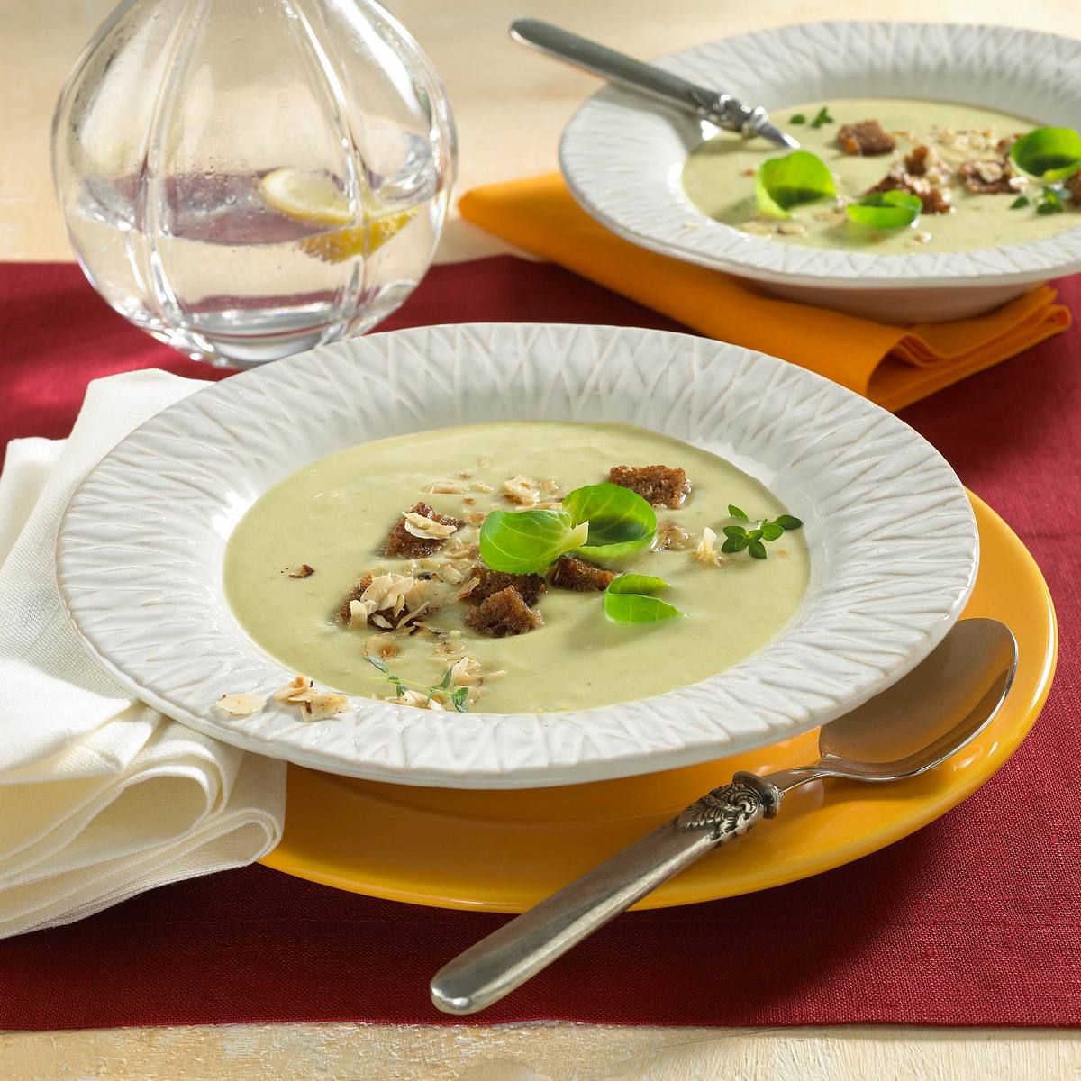 Rosenkohl-Käsesuppe Rezept