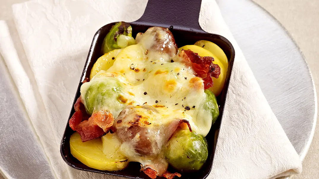 Rosenkohl-Maronen-Pfännchen Rezept - Foto: LECKER @ Bauer Media Group Rosenkohl-Maronen-Pfännchen Rezept - Foto: LECKER @ Bauer Media Group