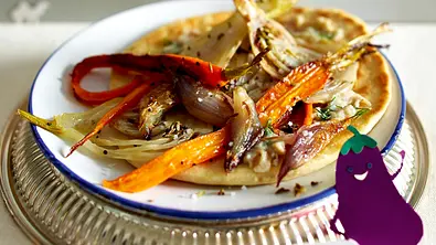 Röstgemüse-Shawarma mit Pfannenbrot und Auberginencreme Rezept - Foto: LECKER @ Bauer Media Group