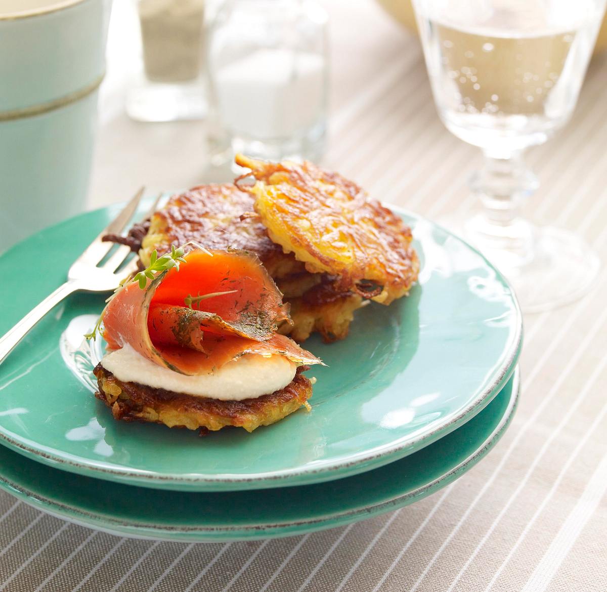 Rösti mit Graved Lachs und Meerrettichcreme Rezept