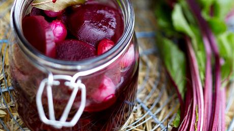 Rote Bete einkochen Rezept - Foto: House of Food / Bauer Food Experts KG