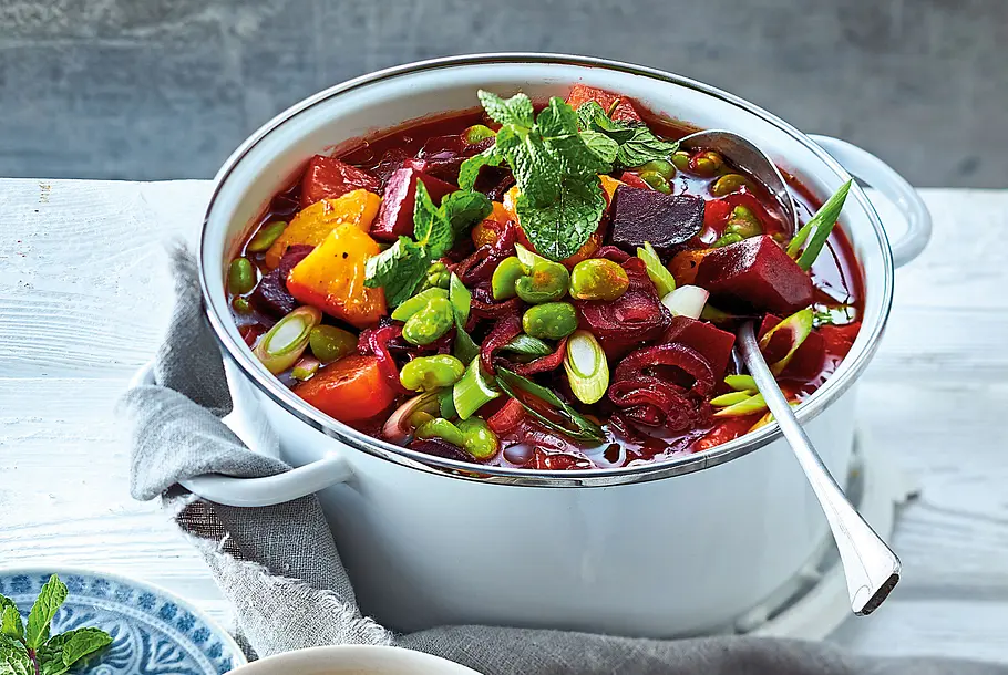 Rote-Bete-Eintopf mit Ananas und Minze Rezept