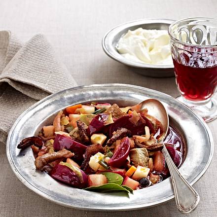 Rote Bete-Eintopf mit Entenbrust Rezept Rote Bete-Eintopf mit Entenbrust Rezept