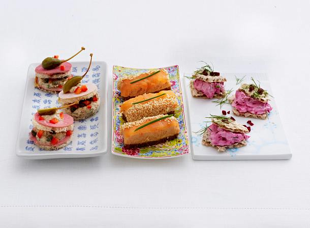 Rote-Bete-Feta-Smushi Rezept Rote-Bete-Feta-Smushi Rezept