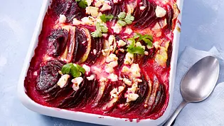 Rote-Bete-Gratin „Heute kocht der Ofen - Foto: LECKER @ Bauer Media Group