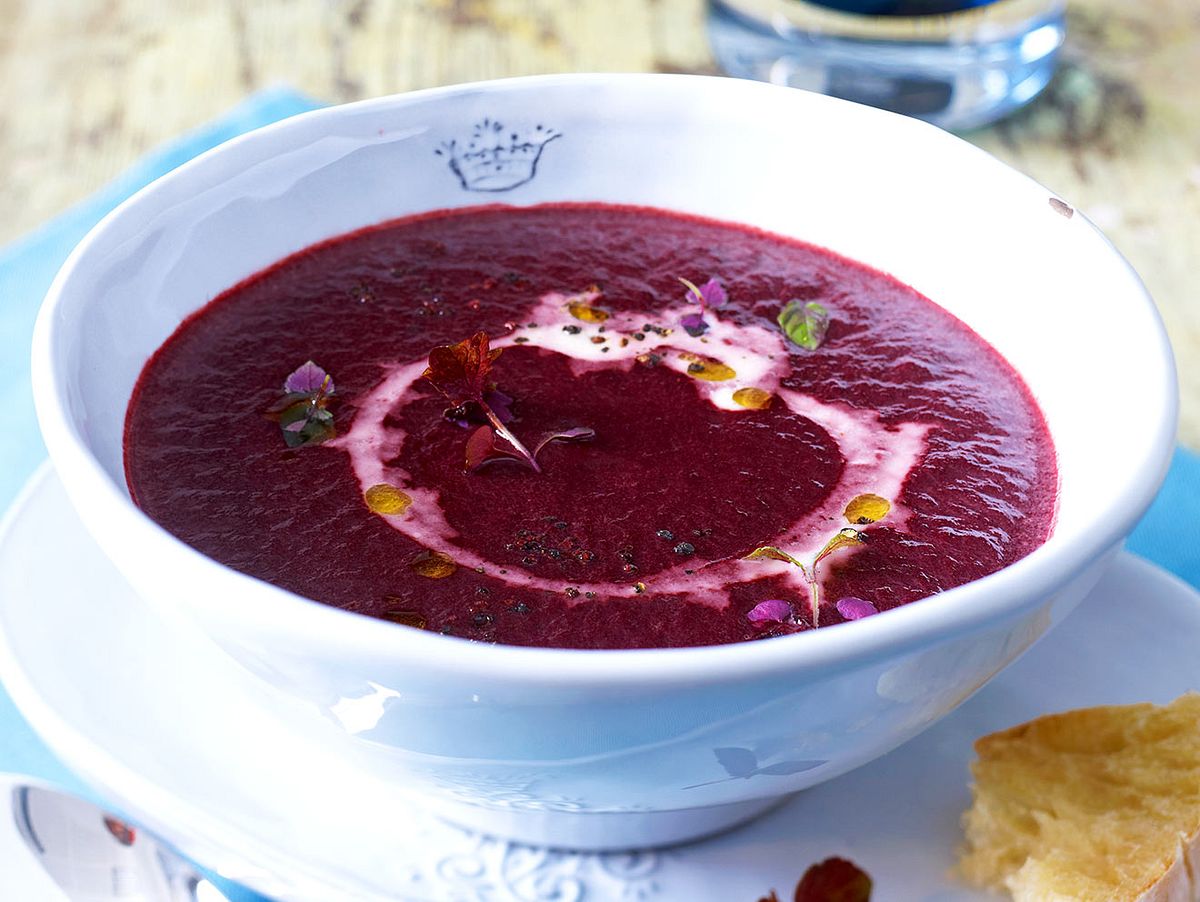 Rote-Bete-Holundersuppe Rezept