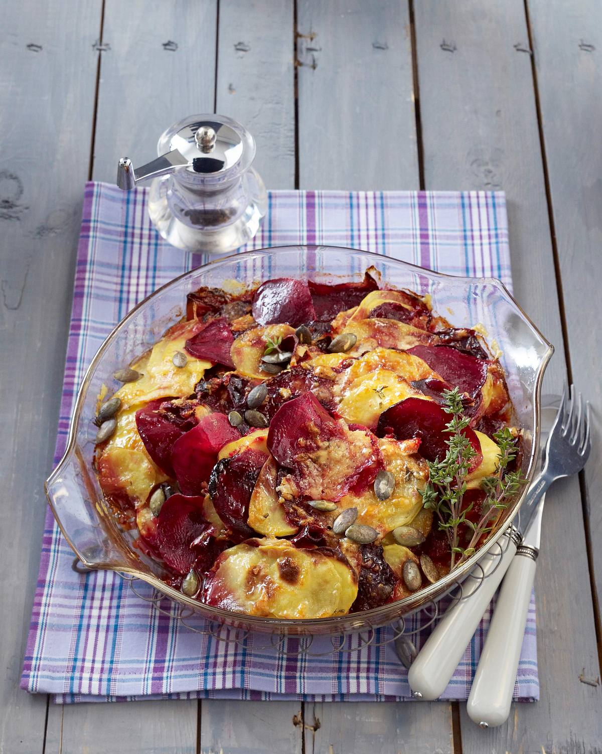 Rote-Bete-Kartoffel-Gratin Rezept