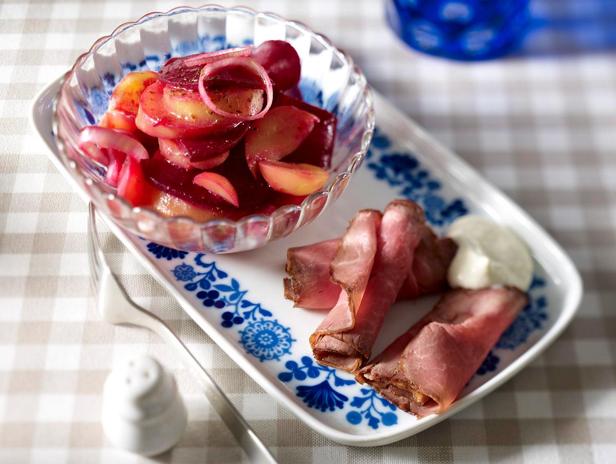 Rote Bete-Kartoffelsalat zu Roastbeef Rezept