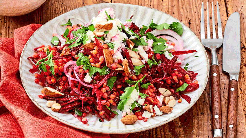 Rote-Bete-Linsen-Salat auf griechische Art Rezept - Foto: House of Food / Food Experts KG