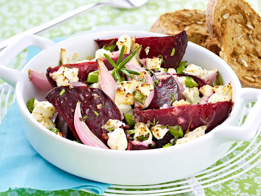 Ofen-Feta mit Roter Bete Rezept Ofen-Feta mit Roter Bete Rezept