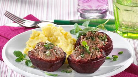 Rote Bete mit Hackfüllung Rezept - Foto: Maass