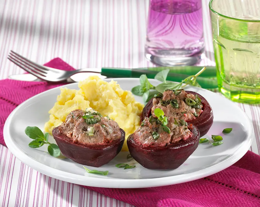 Rote Bete mit Hackfüllung Rezept