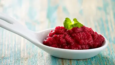 Rote Bete-Püree Rezept - Foto: LECKER @ Bauer Media Group