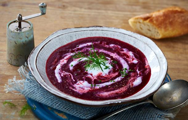 Rote Bete-Suppe mit Buttermilch Rezept Rote Bete-Suppe mit Buttermilch Rezept