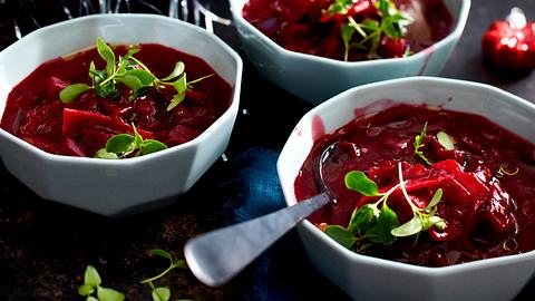 Rote-Bete-Suppe mit Orange Rezept - Foto: House of Food / Bauer Food Experts KG