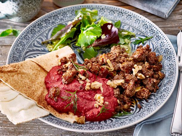 Rote-Bete-Walnuss-Püree zu Rinderhack Rezept Rote-Bete-Walnuss-Püree zu Rinderhack Rezept