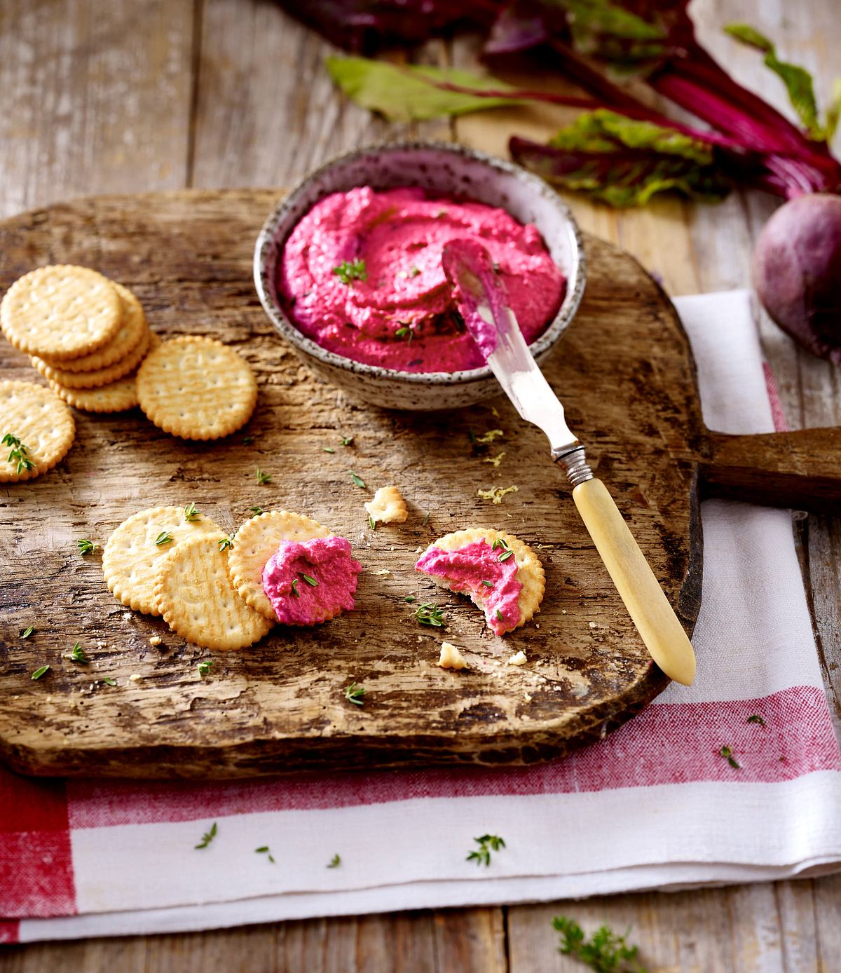 Rote Bete-Ziegenkäse-Dip Rezept