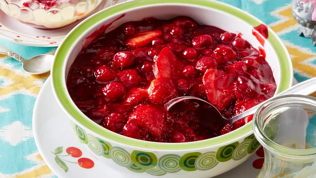 Rote Grütze (Grundrezept) Rezept - Foto: LECKER @ Bauer Media Group