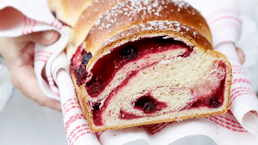 Rote-Grütze-Swirl Rezept - Foto: LECKER @ Bauer Media Group