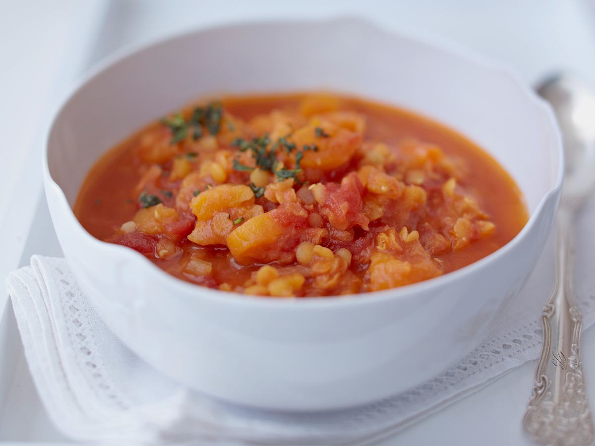 Rote Linsen-Aprikosen-Suppe Rezept