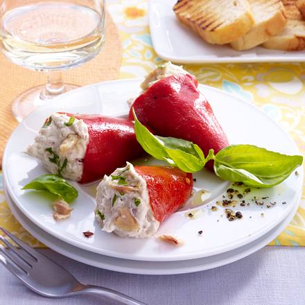 Rote Spitzpaprika mit Sardinencreme Rezept Rote Spitzpaprika mit Sardinencreme Rezept