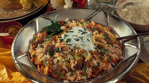 Roter Reis mit Hack und Weißkohl Rezept - Foto: Först, Thomas