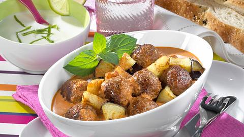 Rotes Hackfleisch-Curry Rezept - Foto: Maass