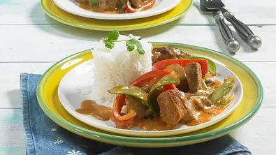 Rotes Puten-Kokos-Curry Rezept - Foto: Weidner, Tim