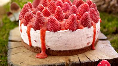 Rotkäppchen-Torte mit Püree Rezept - Foto: LECKER @ Bauer Media Group