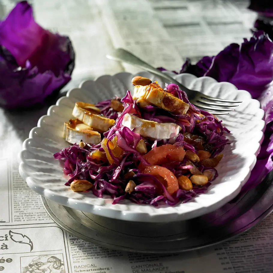 Rotkohlsalat mit Grapefruit und Ziegenkäse Rezept Rotkohlsalat mit Grapefruit und Ziegenkäse Rezept