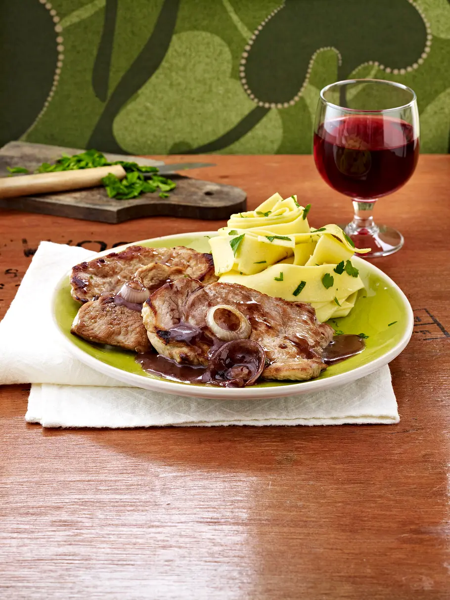 Rotwein-Schnitzel Rezept Rotwein-Schnitzel Rezept
