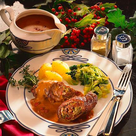 Rouladen in Burgundersoße Rezept