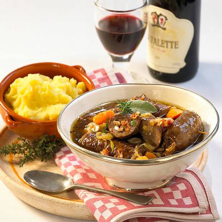 Rouladen in Rotwein (Bragoli) Rezept Rouladen in Rotwein (Bragoli) Rezept