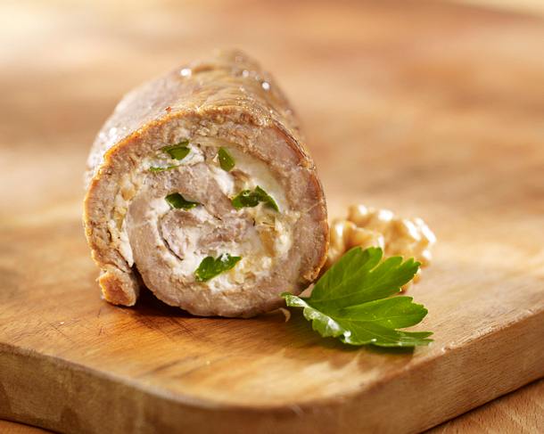 Rouladenfüllung Schmand, Walnüssen und Kräutern (4 mal anders) Rezept Rouladenfüllung Schmand, Walnüssen und Kräutern (4 mal anders) Rezept