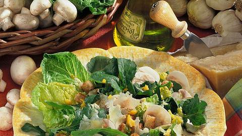 Ruccola-Salat mit Parmesan Rezept - Foto: House of Food / Bauer Food Experts KG