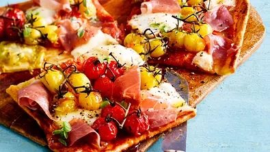 Rückkehr der Tomatenpizza Rezept - Foto: LECKER @ Bauer Media Group