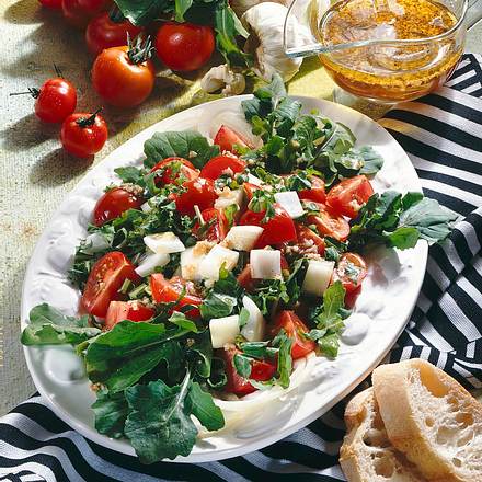 Rucola-Tomaten-Platte Rezept Rucola-Tomaten-Platte Rezept