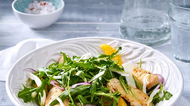 Rucolasalat mit Orange und Putenfilets Rezept - Foto: LECKER @ Bauer Media Group